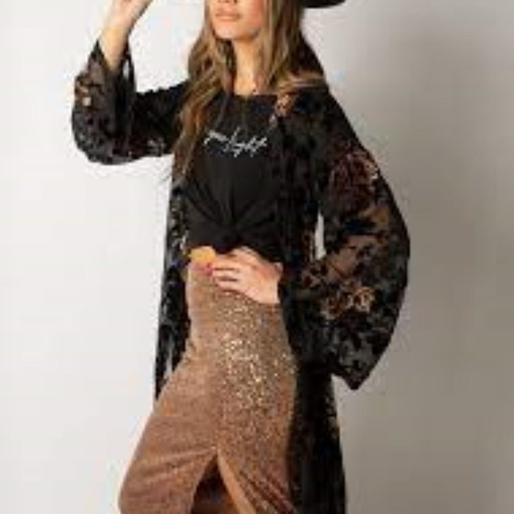 ANNISA DUSTER IN BLACK BURNOUT